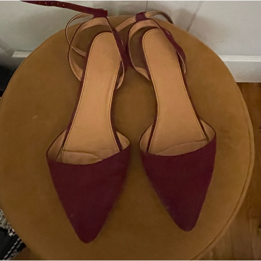 Crimson flats